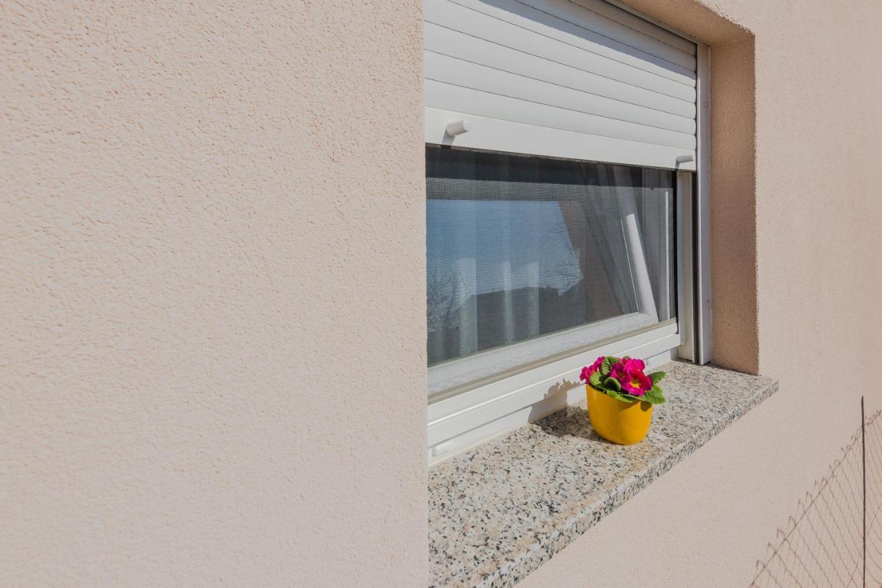 Lovely Apartment M&K In Peaceful Area - Zadar Luaran gambar